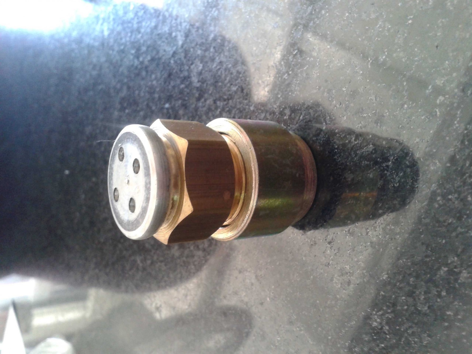 VALVULA DE SEGURANCA 28 KG 3/4 INAPS APIS DELTA FABRICAÇÃO NACIONAL COD 1997270