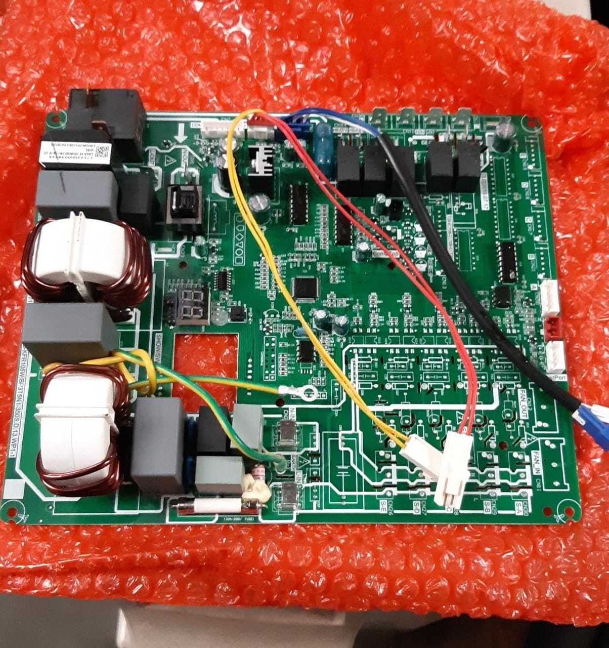 PLACA CARRIER COND 38CCV036515MC PISO TETO KFR105W/BP3T5N1