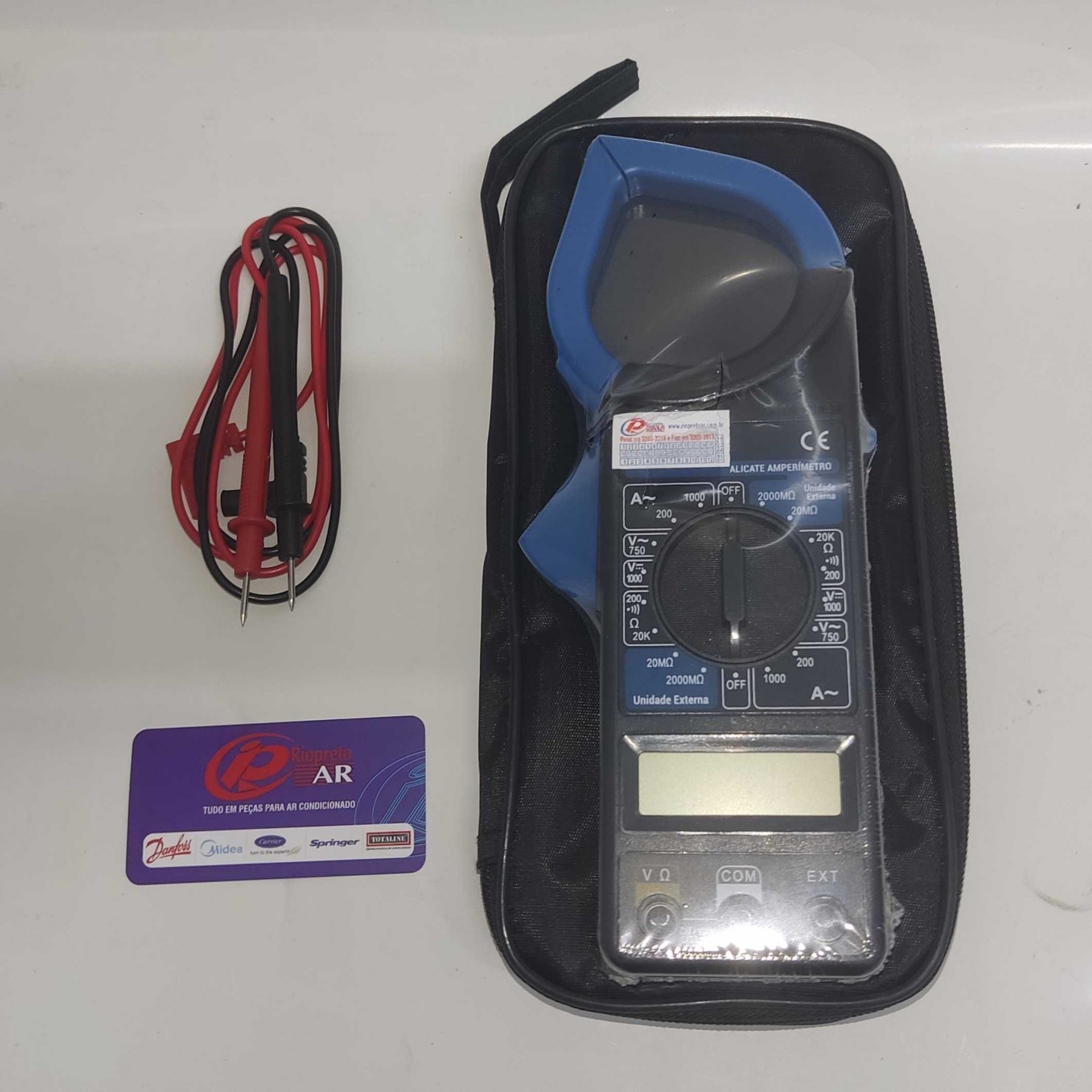 ALICATE AMPERIMETRO DIGITAL DT266 (COM TERMOMETRO)