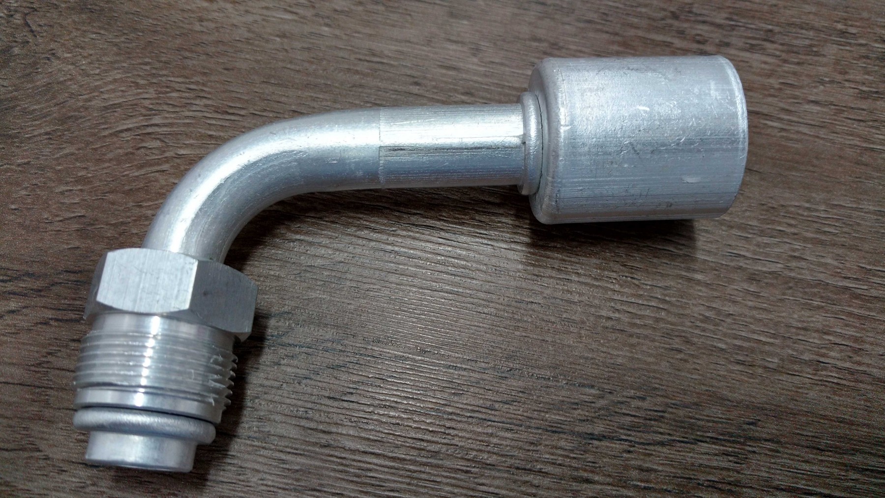CONEXAO AUTO 90° MACHO 12MM O'RING