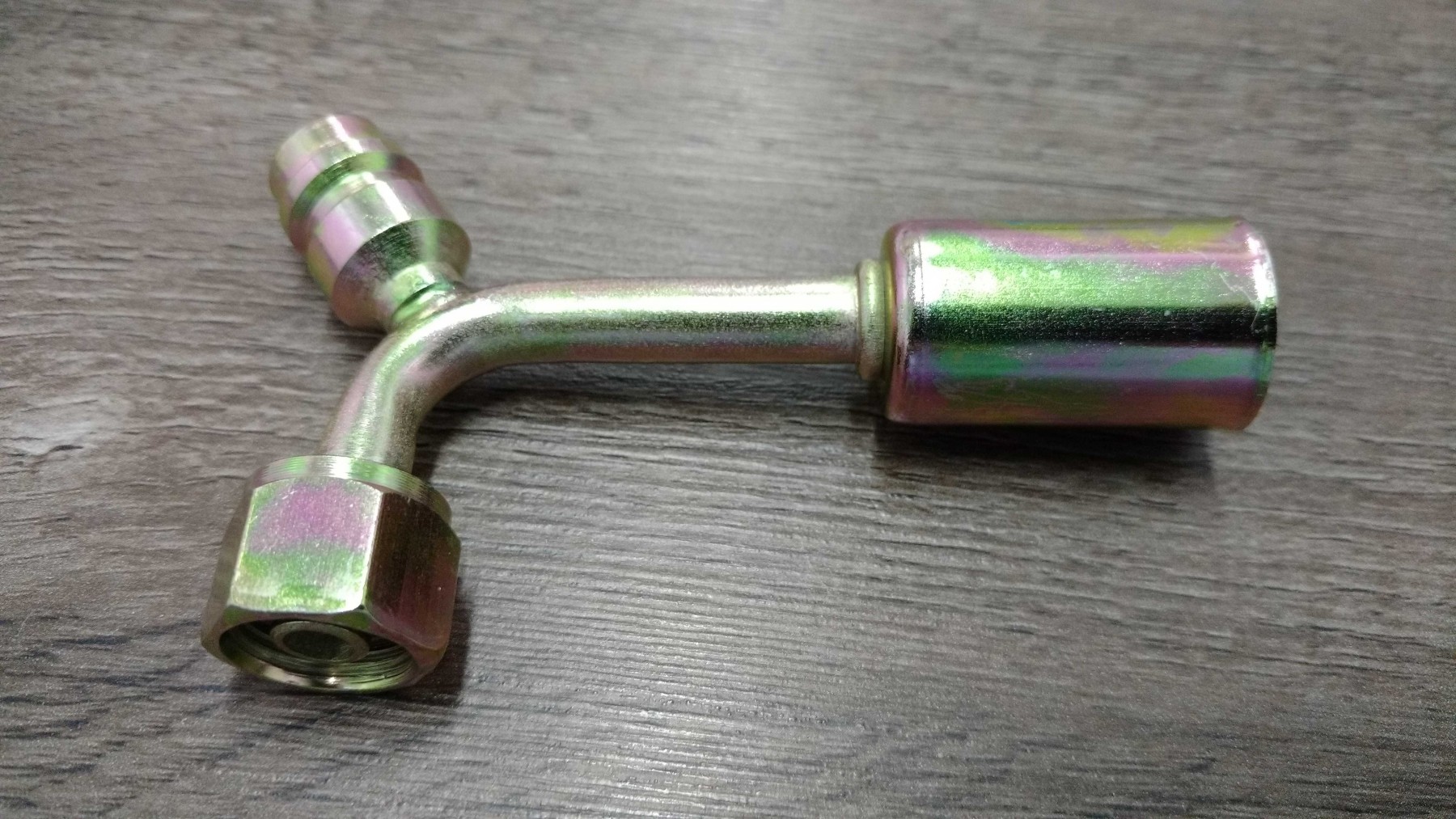 CONEXAO AUTO 90° FEMEA 6MM R134A O'RING