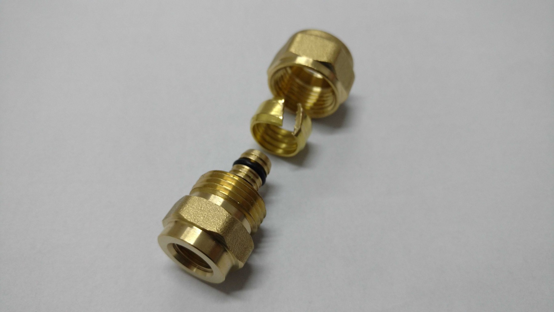 CONEXAO FIXA FEMEA P/ AR COND 12MM (1/4)