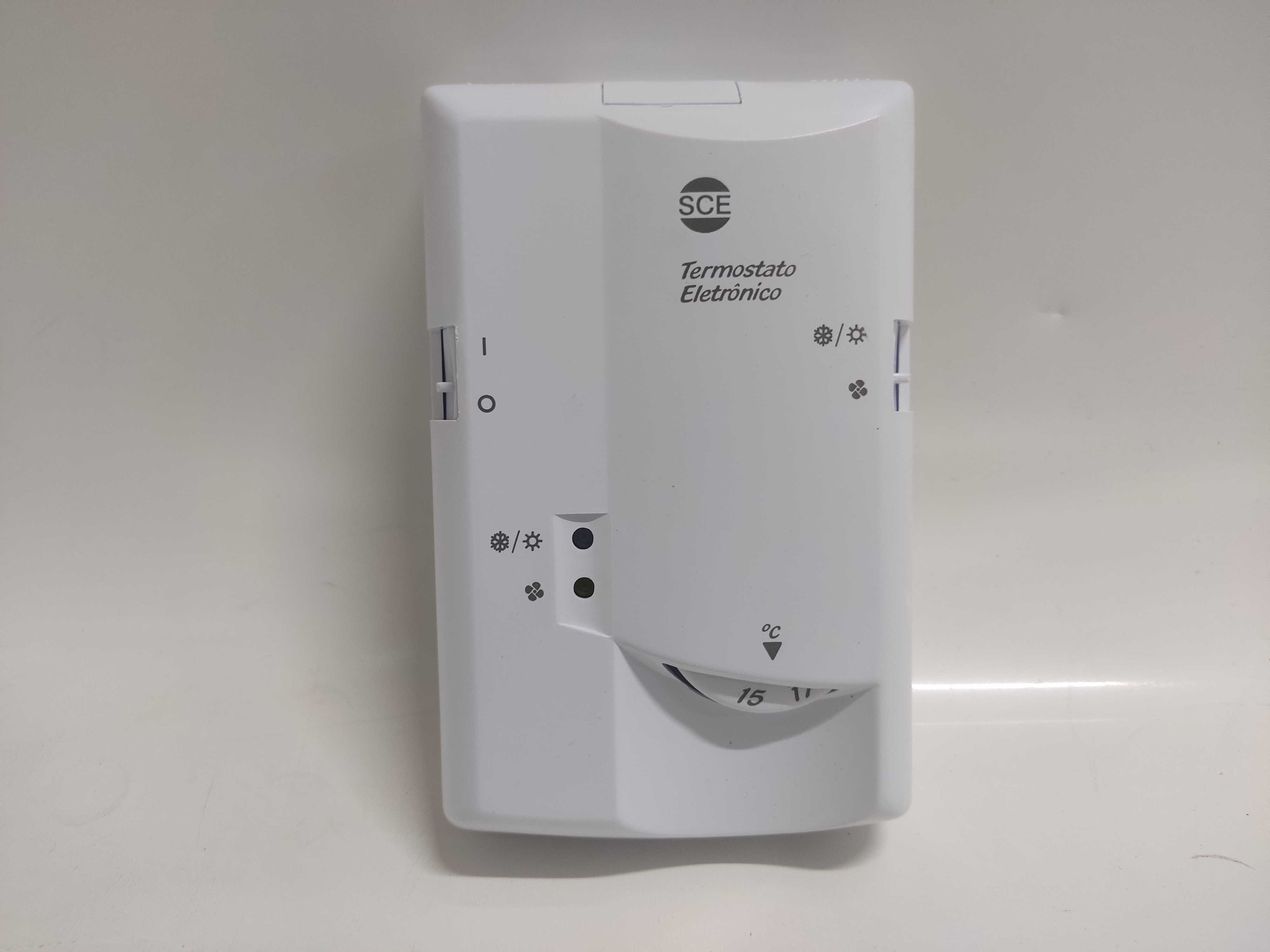 TERMOSTATO AMBIENTE TVCPI102  24 VOLTS DUPLO ESTAGIO 025B48006 000 
