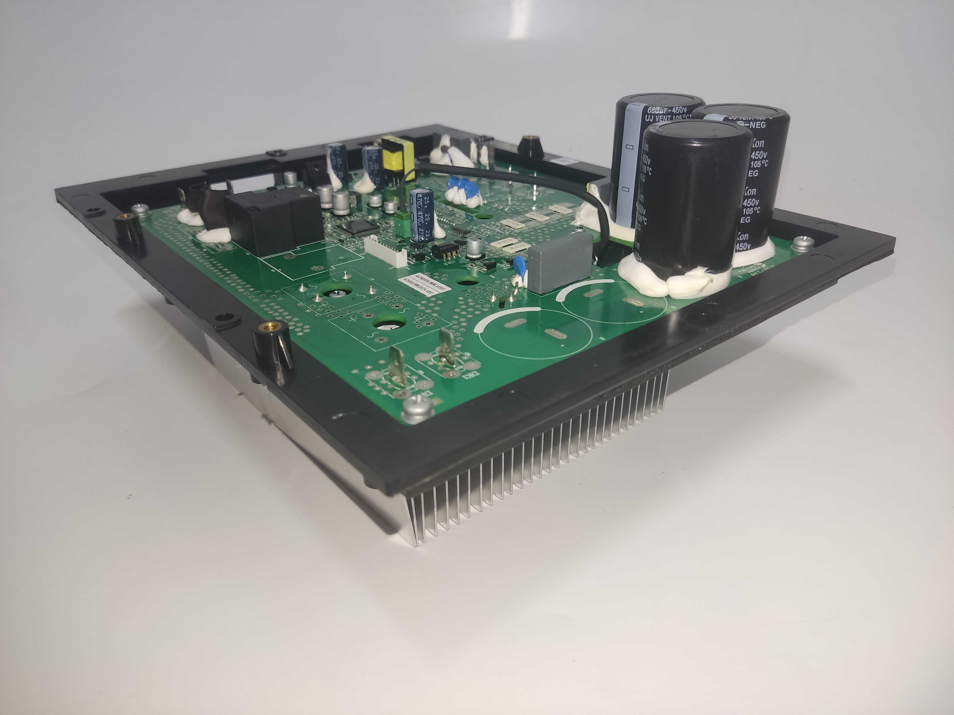 DRIVER CARRIER ODU LCOMM 5T 220VAC 1PHASE 38CCVA36515MC