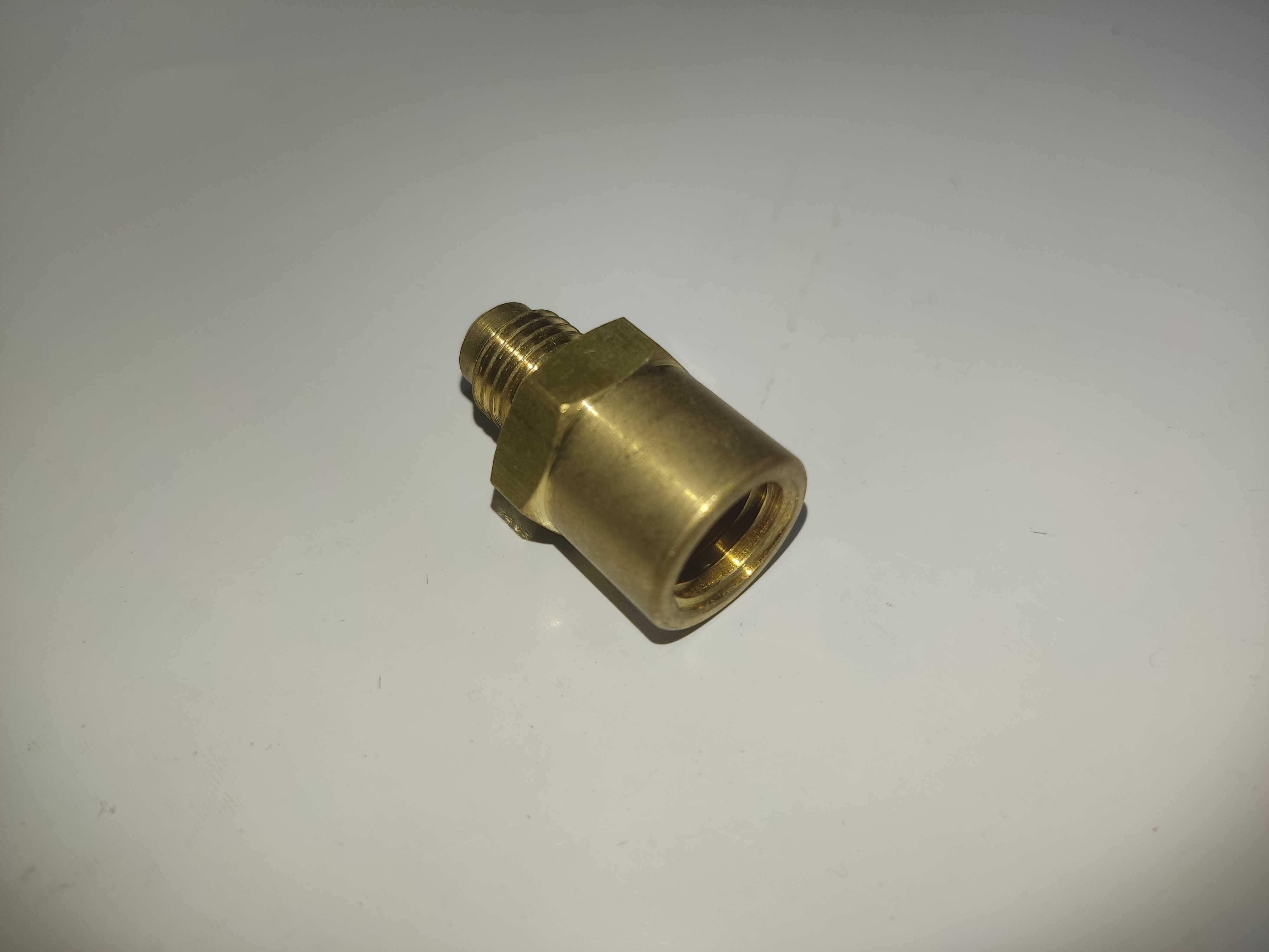 UNIAO REDUTORA 5/16 F   X 1/4 M UNIAO REDUTORA 5/16 F   X 1/4 M